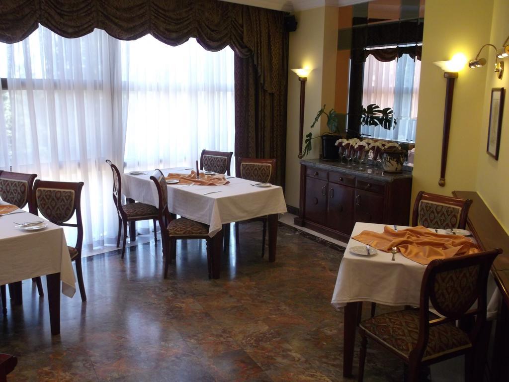 Bellevue Hotel And Resort Bártfa Kültér fotó