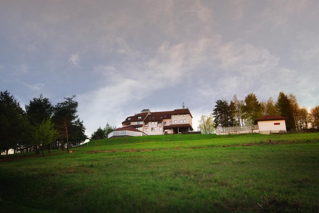 Bellevue Hotel And Resort Bártfa Kültér fotó