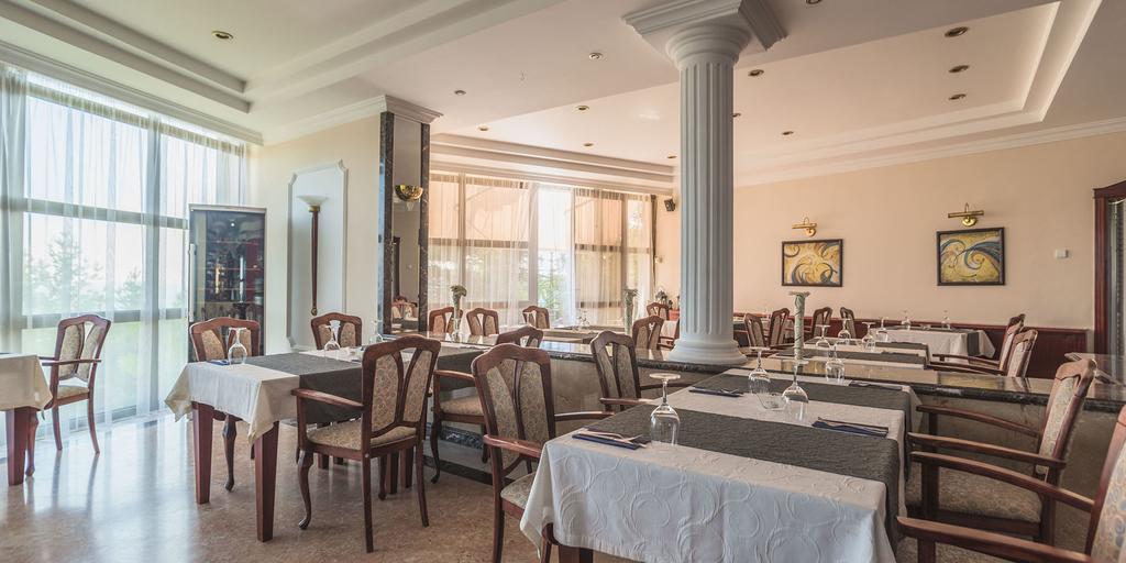Bellevue Hotel And Resort Bártfa Kültér fotó